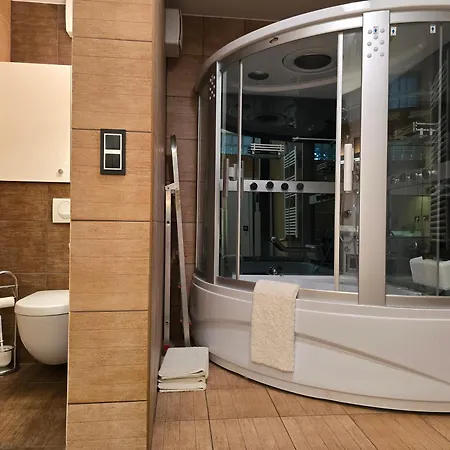 La Dolce Hideaway- Near Keleti And Park Апартаменты